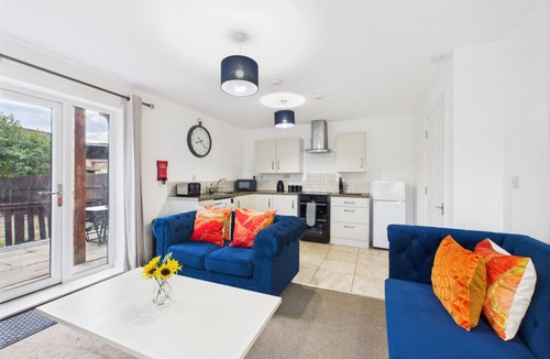 Wychbold House | *New* | Saxon Way | Gym | Pool & Spa