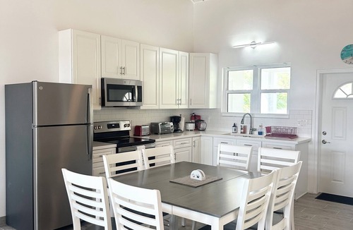 Spanish Wells House | NEW! Touché - 4 Bedroom Central Spanish Wells