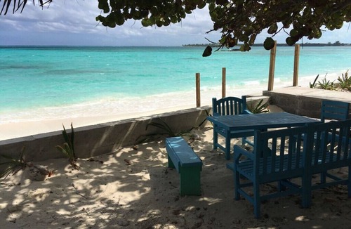 Steventon Apartment | Newly Listed Beachfront Open-Concept Accommodation with Beautiful Views!