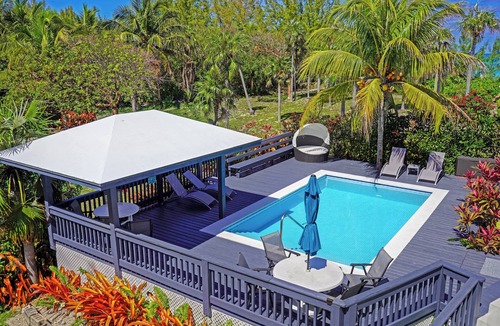 North Palmetto Point House | Newly Remodeled Beachfront Estate w/Pool, Hot Tub, Views, Walk to Rest./Bar