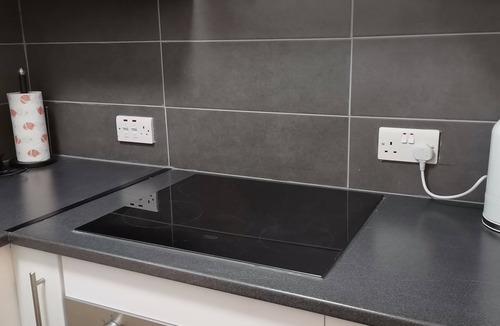 Wellingborough Apartment | Newly Renovated Cosy 1bedroom flat in Wellingborough, free parking,