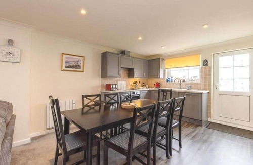 Newquay City Centre House | Newquay - Atlantic Lodge - 10 - Pets - Pools - Gym