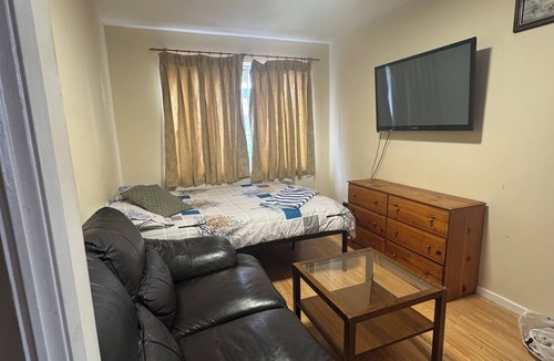 Custom House House | Nice double Room Near Excel London