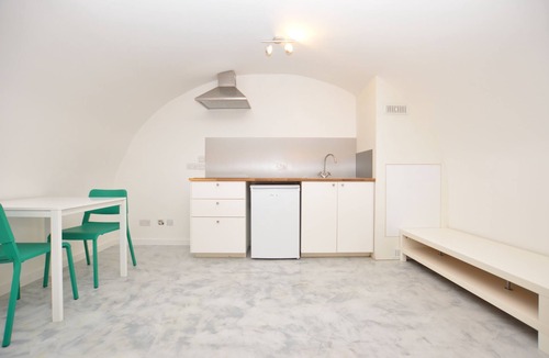 Fitzrovia Apartment | NoHo 132 Serviced Apartments by Concept Apartments