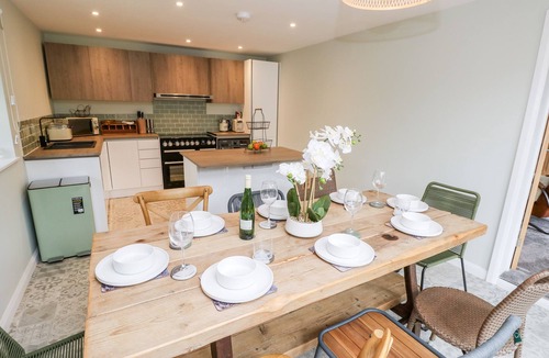 Sopley Cottage | NORTHERN BYRE, pet friendly, character holiday cottage in Sopley