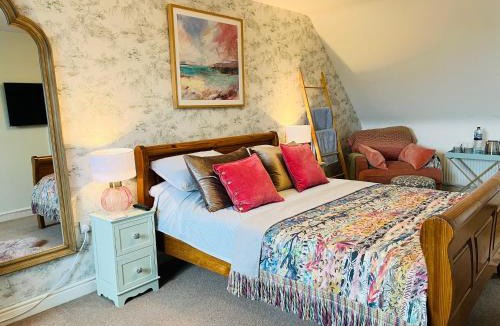 Telford House | Number 2, Spacious Rooms, Near Ironbridge!