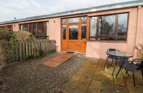 Ivegill House | Nuthatch