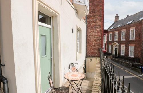 Whitby Apartment | Nutshell