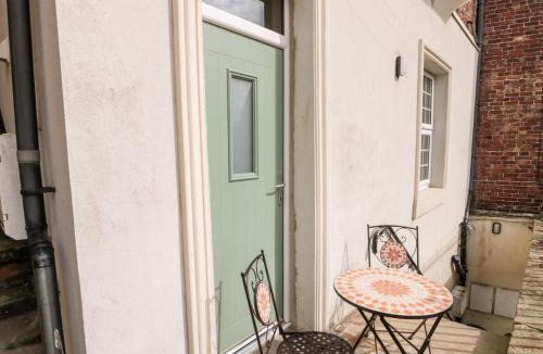 Whitby Apartment | Nutshell