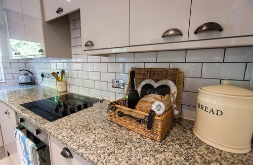 Nantwich Apartment | Oakley Country Retreat-1 Bed-garden-free Parking