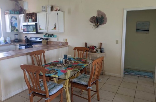 Green Turtle Cay Villa | OCEAN FRONT Conch Pearl -Green Turtle Cay with a dock! 15% SUMMER DISCOUNT!