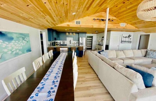 Hartswell House | OCEAN FRONT HOME WITH POOL,DOCK-STEPS TO MORIAH NATIONAL PARK