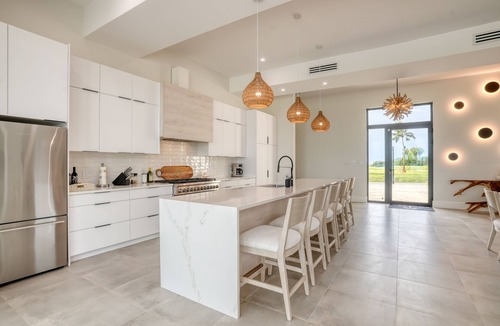 Rokers Point Villa | Ocean Oasis Villa - Luxury Modern Large 7 Bedroom 9 Bathroom Villa + Concierge