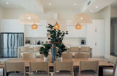 Rokers Point Villa | Ocean Oasis Villa - Luxury Modern Large 7 Bedroom 9 Bathroom Villa + Concierge