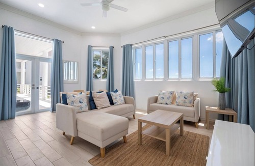 Nassau Apartment | Ocean Pearl Estate