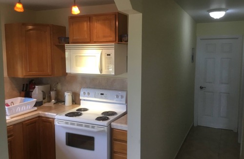 Tar Bay Condo | Ocean View Living on Tranquil Island
