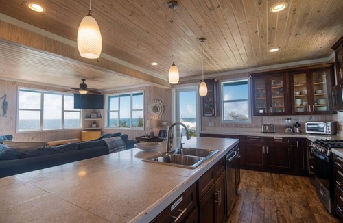 Hope Town House | Oceanfront Beauty 6 KING beds/6 baths! Big Pool and Volleyball Court In Front yd