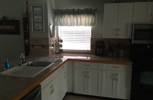 South Bimini Condo | OCEANFRONT! Bimini Cove Resort & Marina , Beachfront /Sleeps 6
