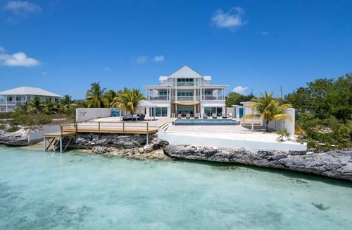 George Town House | Oceanfront mansion, heated infinity pool. 6 double rooms, 11 beds can sleep 18