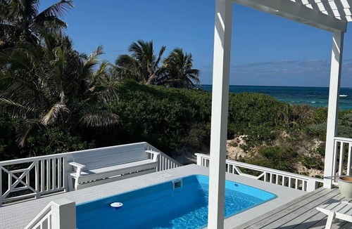 Green Turtle Cay House | OCEANFRONT New with POOL and nearby Dockage available