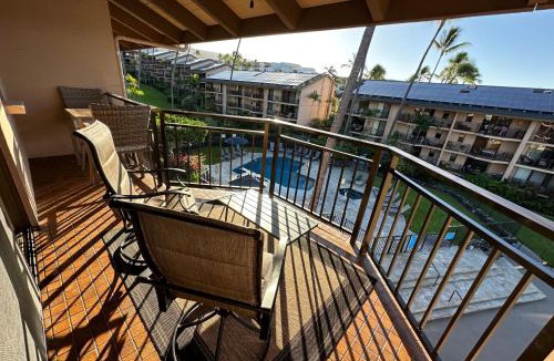 Kailua-Kona Apartment | Oceanfront Penthouse with Loft