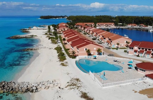 South Bimini Condo | Oceanfront /Private beach (1/1) - steps to the marina.