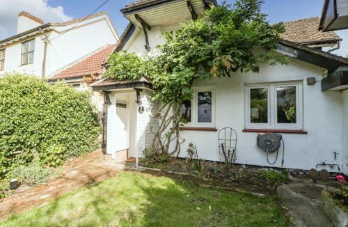 Wilton House | Old Pump Cottage