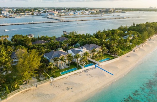 Nassau House | On Beach Time |Lux Villa|Oceanfront|Heated Pool