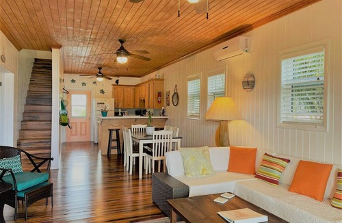 Spanish Wells Cottage | ON THE BEACH w/Kayaks, Paddleboard, Amazing Beach Views throughout