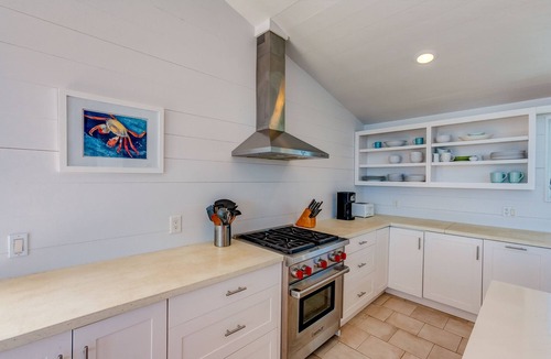 Hope Town House | One Fish Two Fish - Oceanfront Elegant Oasis Retreat on the Quiet North End