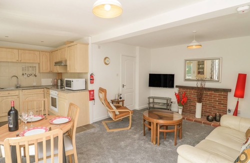 Boldre Cottage | ORCHARD ANNEXE, with a garden in Boldre