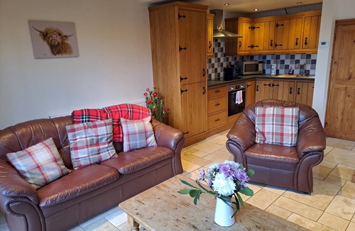 Checkley Cottage | ORCHARD COTTAGE, pet friendly, character holiday cottage in Cheadle
