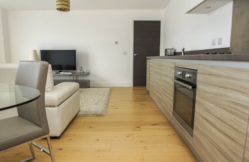 Kemptown Cottage | Orion Marina Sea View Parking by Brighton Holiday Lets