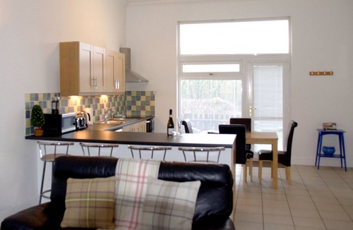 Sway House | Owl Barn is bright, spacious and airy, enjoying a peaceful farm setting