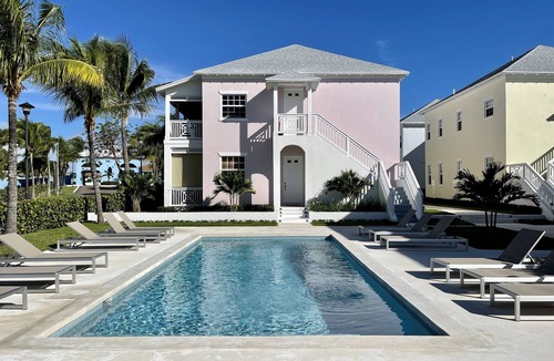 Palm Cay Villa | Palm Cay Resort Collection – Signature Poolfront Villa with Resort-Style Living