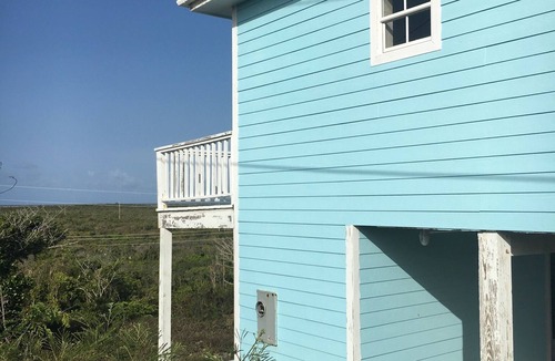 Long Island Cottage | Paradise Blue beach cottage and cabana