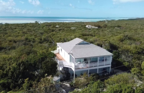 George Town House | PARADISE.Lovely&affordable - bonefishing, beaches/town/360 view, 95 5 stars