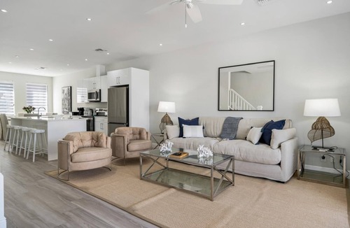 Nassau Villa | Paradise Palm Villa, A Luxury Villa across from the Beach in Palm Cay, Nassau