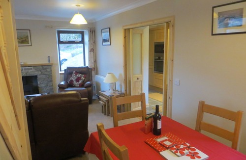 Suladale Cottage | Park Cottage - A very private and scenic holiday home.