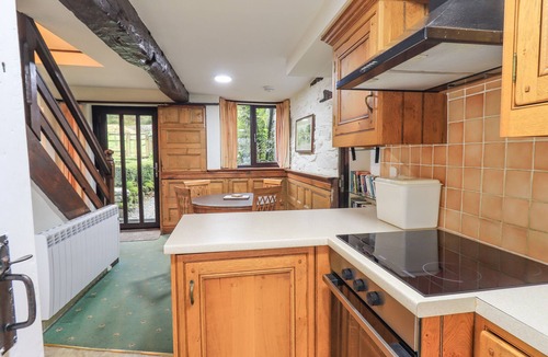 Skelwith Bridge Cottage | PARK COTTAGE, pet friendly, character holiday cottage in Ambleside