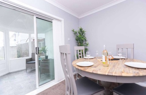 Billingham House | Park Green - Spacious 3 Bedroom House