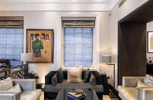City of Westminster Apartment | PARK LANE Apartment with swimming pool, Gym & Spa