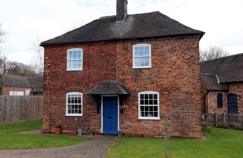 Darley Abbey House | Pass the Keys | Beautiful Listed Historic House