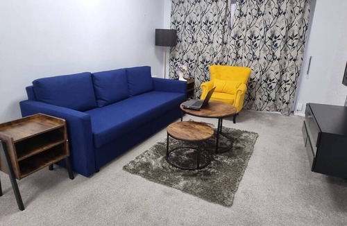 Luton House | Pastures Way House - Lovely and Spacious 4 Bed House near L & D Hospital