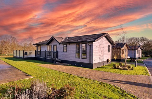Bourn Ski Chalet | Pembroke Luxury Lodge
