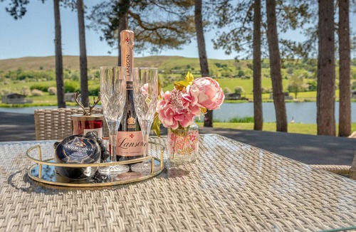 Fence House | Pendle View Gatehouse – Lakeside Stay in the Ribble Valley