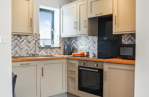 Constantine House | Pentarow