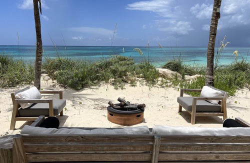 Westwind Villa | Perfect Beachfront House