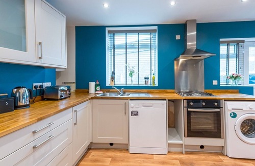 Shrewsbury House | Perfectly located 2 bed townhouse in Shrewsbury - Pass the Keys