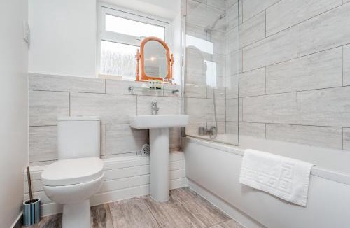 Needingworth Bed & Breakfast | Pike & Eel Hotel and Marina